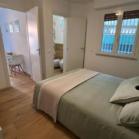 Casa Elisa, Nuovo A 100 Mt Dal Mare * Riccione